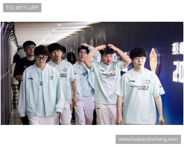 IG对阵WE巅峰对决 谁能在这场电竞盛宴中脱颖而出夺得荣耀